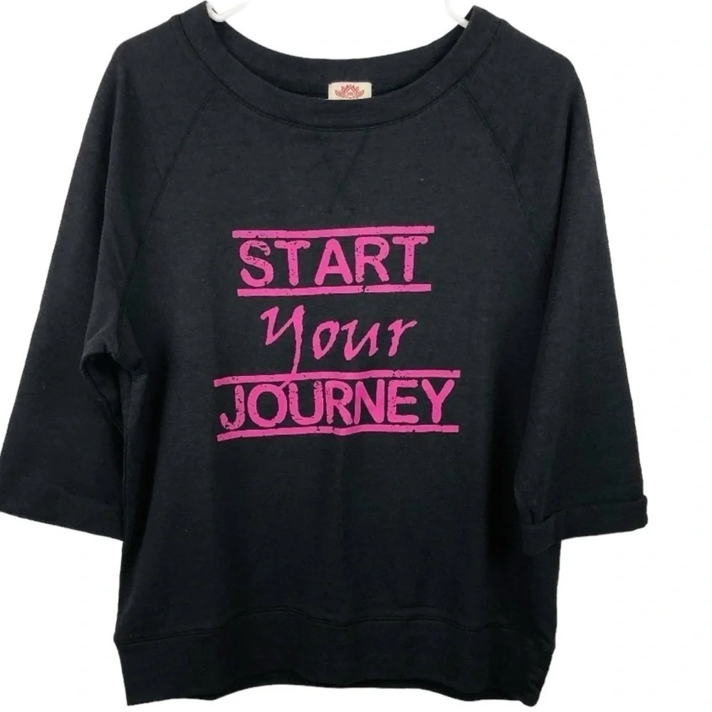 NEW PL Movement Start Your Journey Top Size M‎